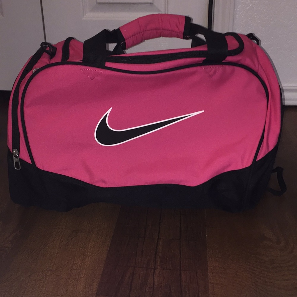 Nike duffel bag